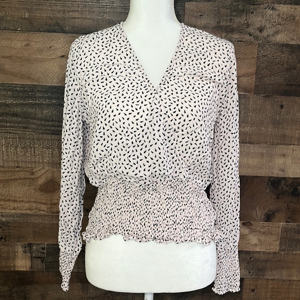 Chelsea 28 Nordstrom Polka Print V-neck Flowy Light Pink Blouse Top M